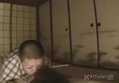 شلخته ناز در یک دانلود عکس کون گنده اتاق با یک پسر باتجربه